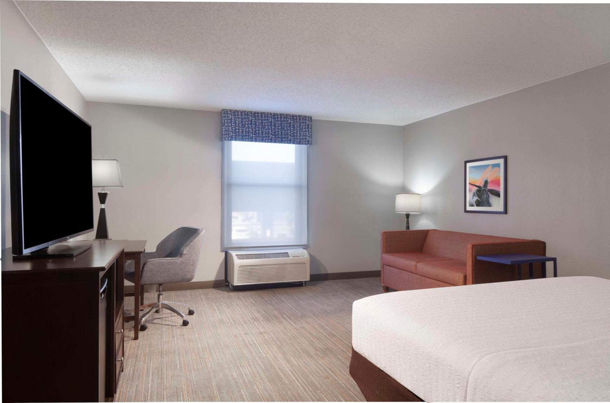 Hotel Hampton
