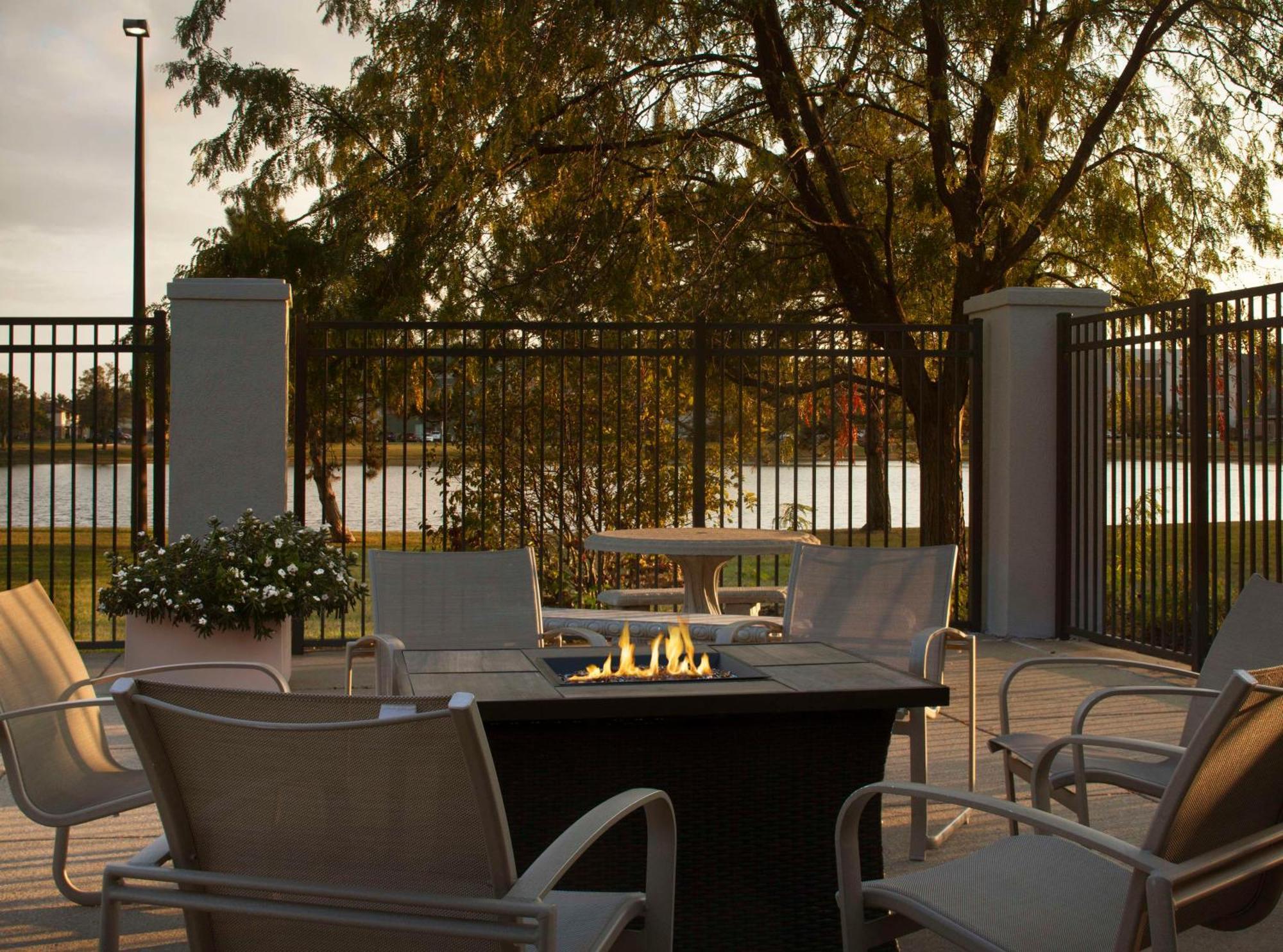 Hampton Hotel 3*
