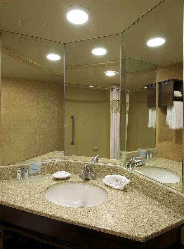 Hotel Hampton