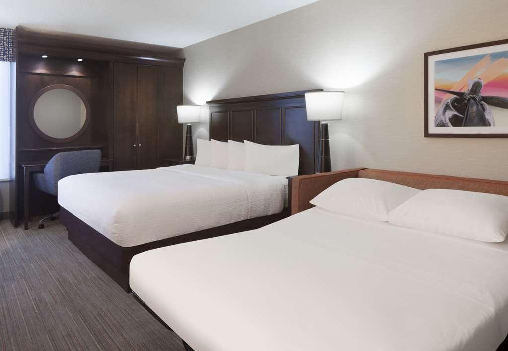 Hampton 3* Evansville